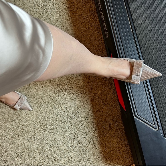 Jimmy Choo Love Bow kitten heel pumps - Picture 6 of 16